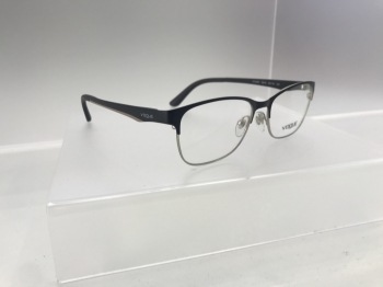 Vogue 3940 355s